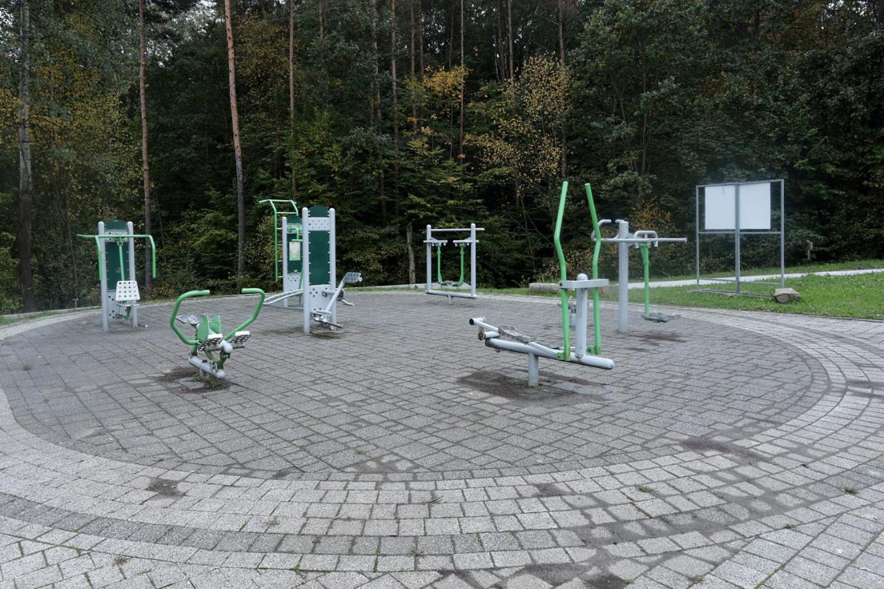 Pawilon Sportowo Turystyczny Kalwarianka Hostel กัลวาเรีย เซบริซิดอว์สกา ภายนอก รูปภาพ